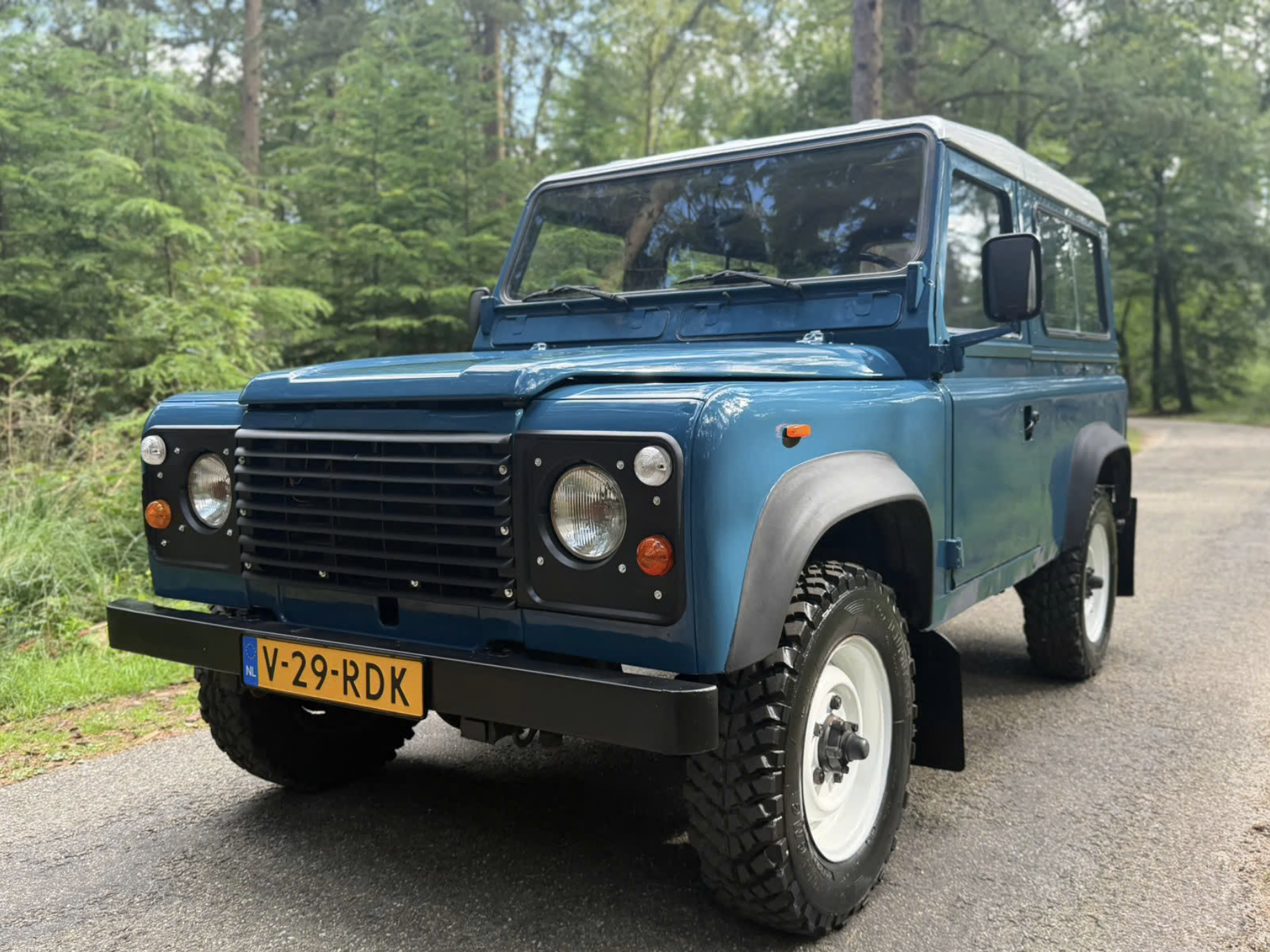 Land Rover Defender 1985 Ninety BELASTINGVRIJ!